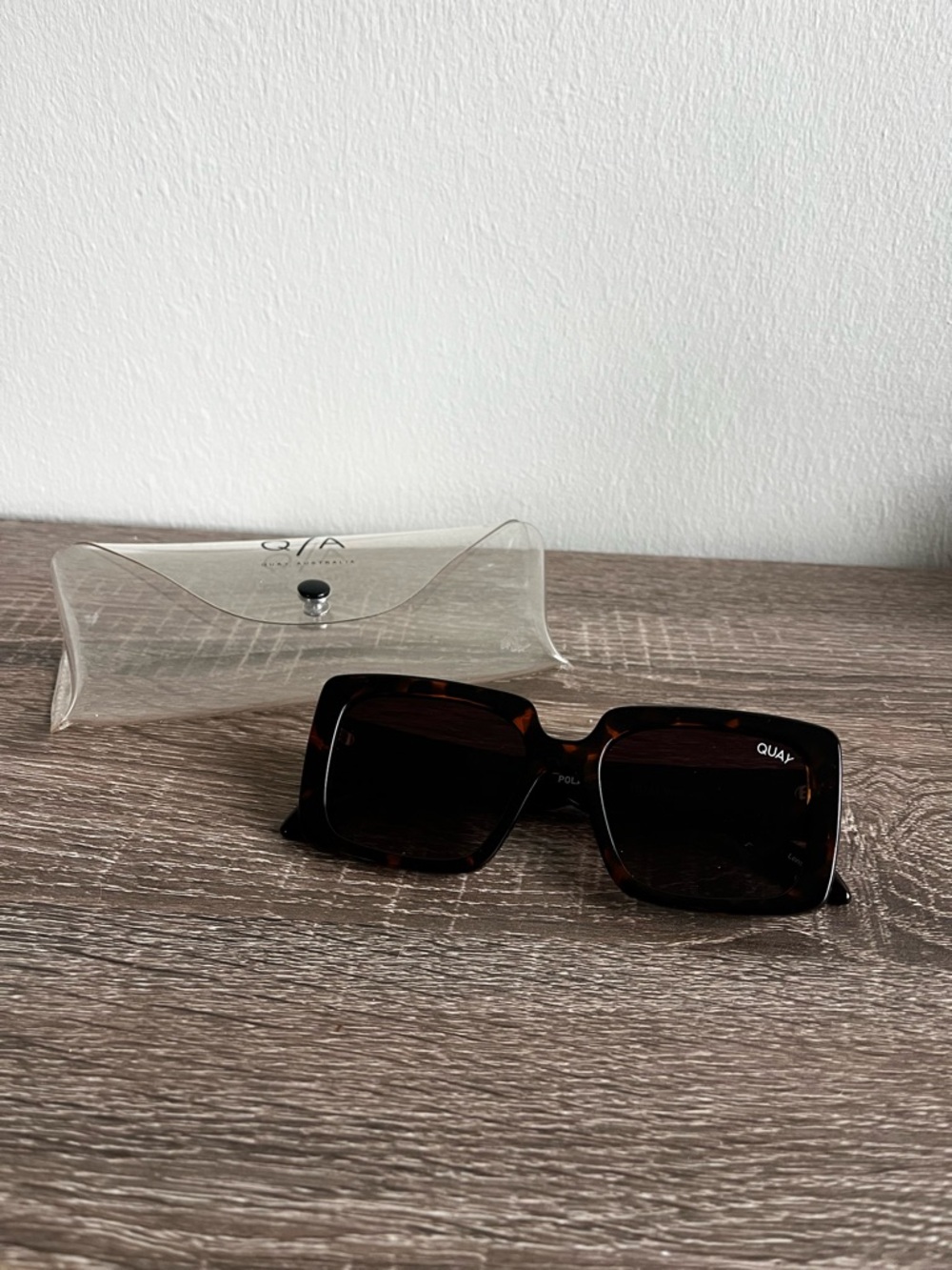 Quay Australia “Total Vibe Mini” Sunglasses
